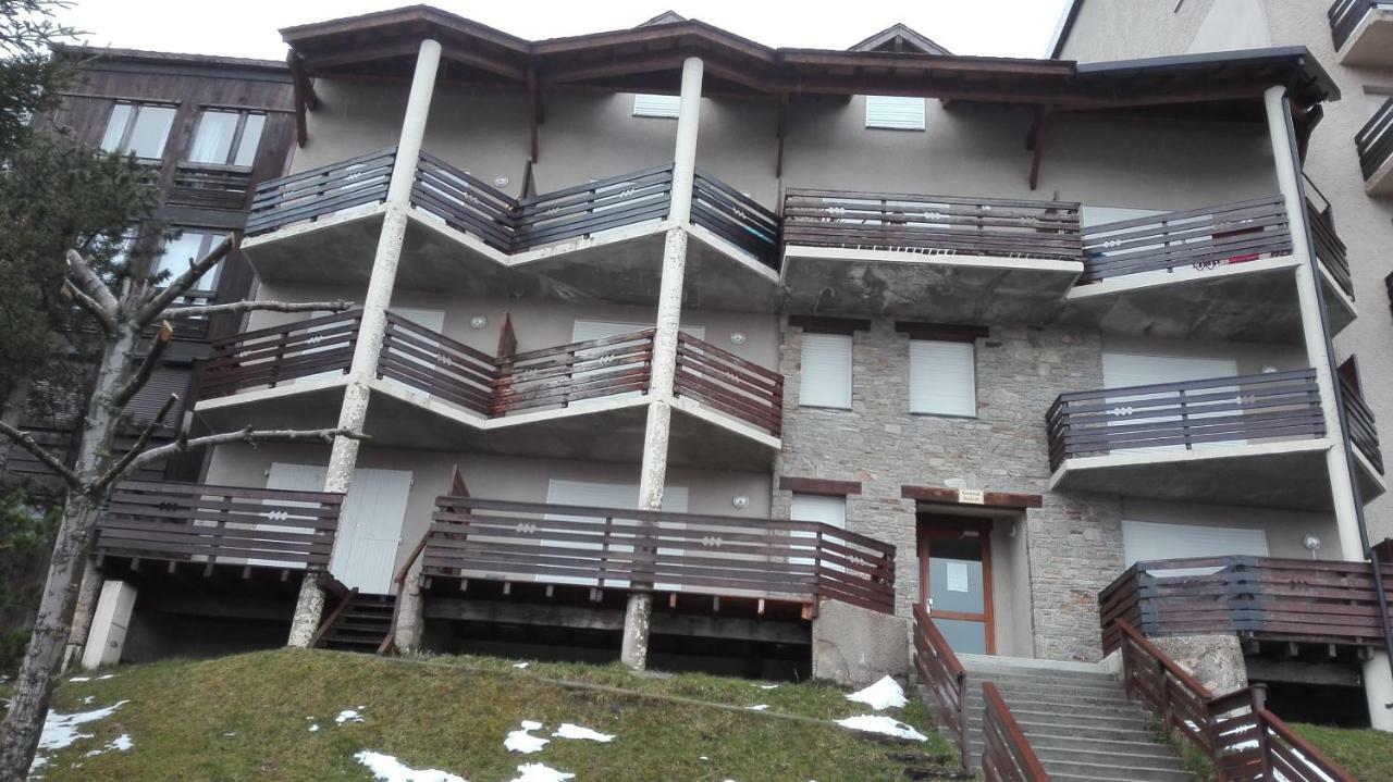 Charmant T2 avec cabine fermée et terrasse Les Angles  Exterior foto